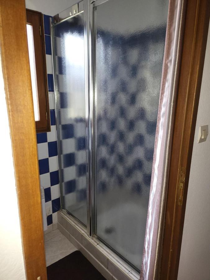 Revedelac Meuble Tout Confort Bremes Exterior foto